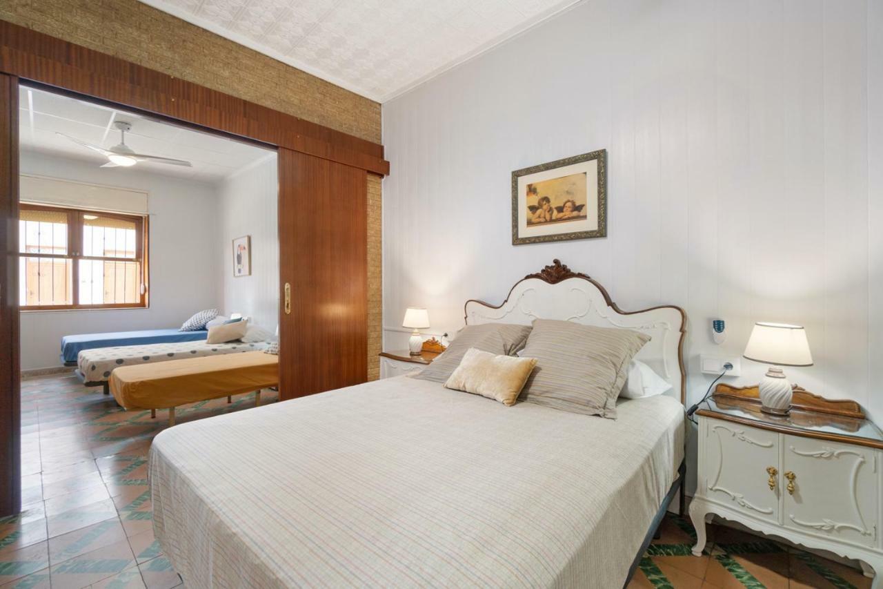 Homely Apartments Casa Carmen Torrevieja Luaran gambar